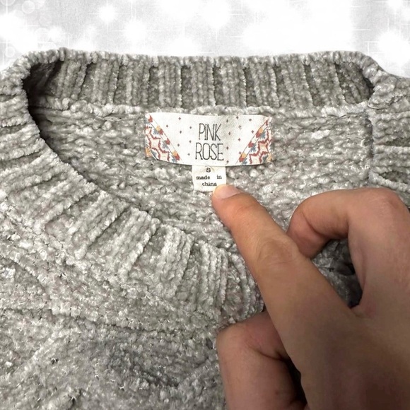 Pink Rose Silver-Gray Cable Knit Luxury Sweater - Picture 7 of 7